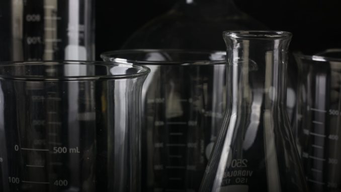 szkło laboratoryjne